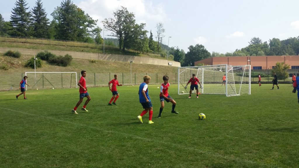 Reggio Calcio in ritiro, 150 ragazzi a Sportilia per vivere un’esperienza da professionisti