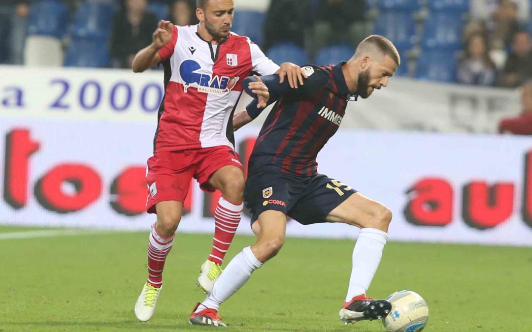 Andrea Costa (Reggiana): “Se ricominceremo sarà un campionato diverso. Alla Reggio Calcio ho vissuto momenti unici e conosciuto persone fantastiche. Cigarini? Grazie a lui vincevamo tutto”